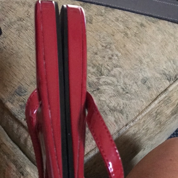 Chico’s Size 8 Red Throng Flip Flop - Picture 4 of 6